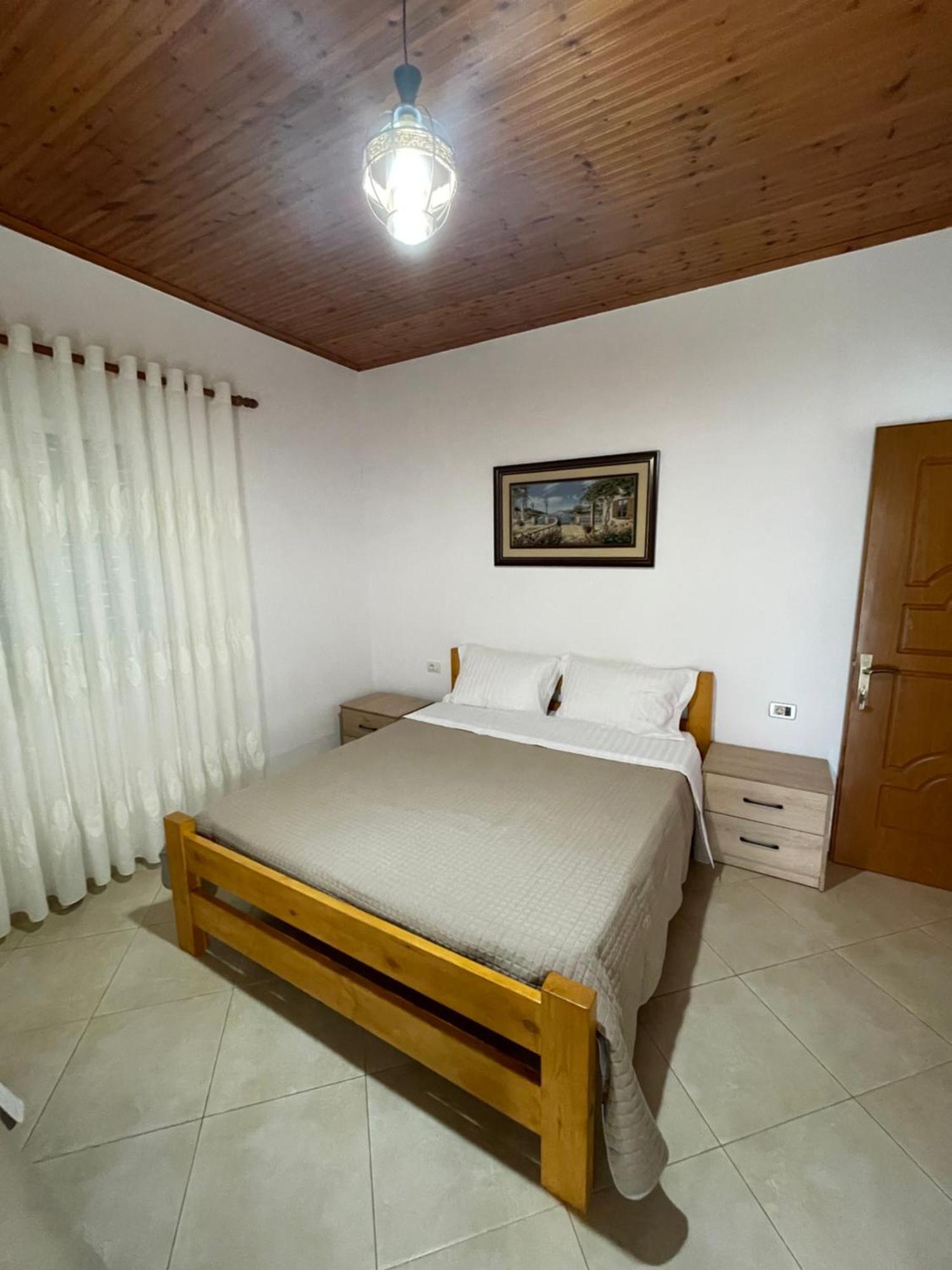 בראט Rent Rooms Sakolli מראה חיצוני תמונה