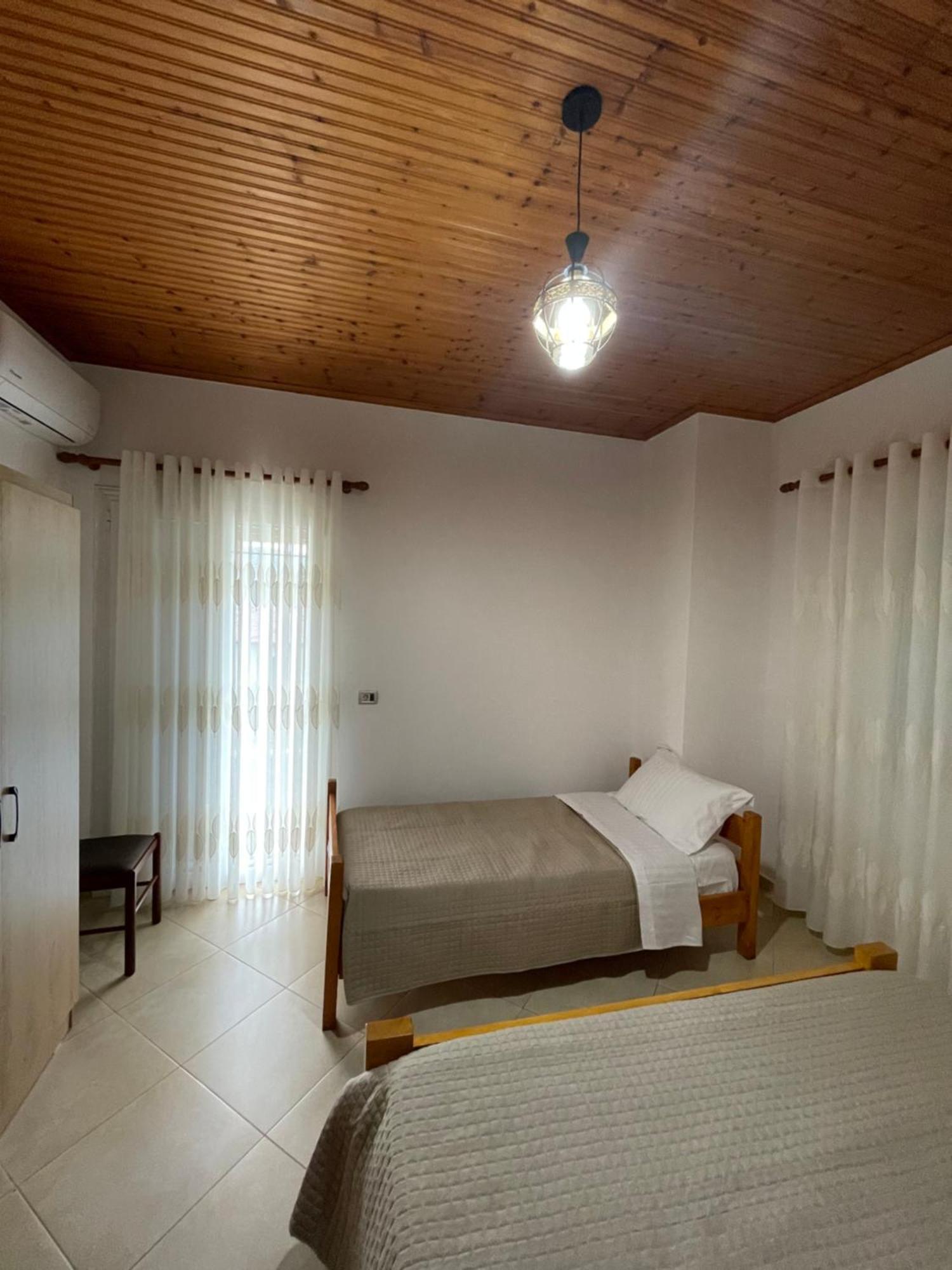 בראט Rent Rooms Sakolli מראה חיצוני תמונה